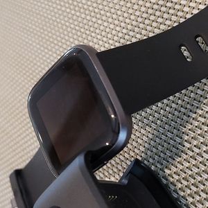 Fitbit Versa 2 Smartwatch